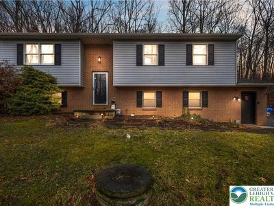 147 Smoketown Rd, Mertztown, PA, 19539