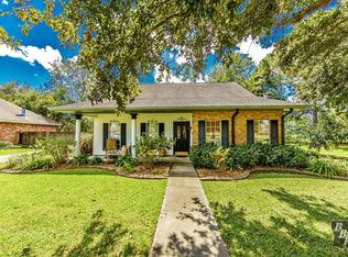 425 Valhi Blvd, Houma, LA 70360