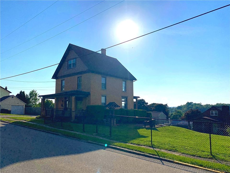 1st image of 417 E 3rd Ave