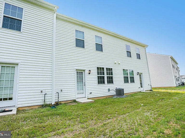1143 Martin Rd — Photo 30