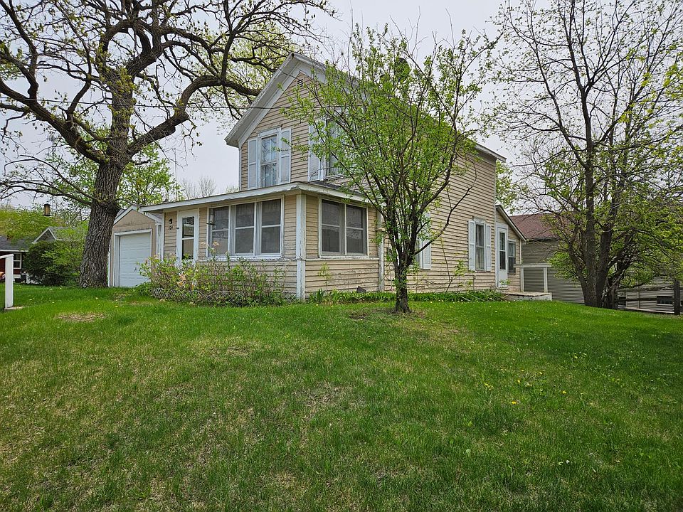 104 Central Ave E, New London, MN 56273 Zillow