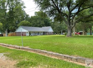 1870 County Road 2110, Hooks, TX 75561