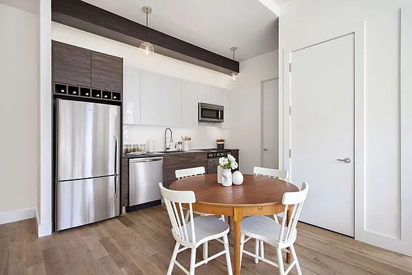 Rented by Halstead Real Estate | media 15