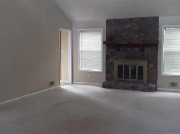 3932 Rock Mill Pkwy, Marietta, GA 30062