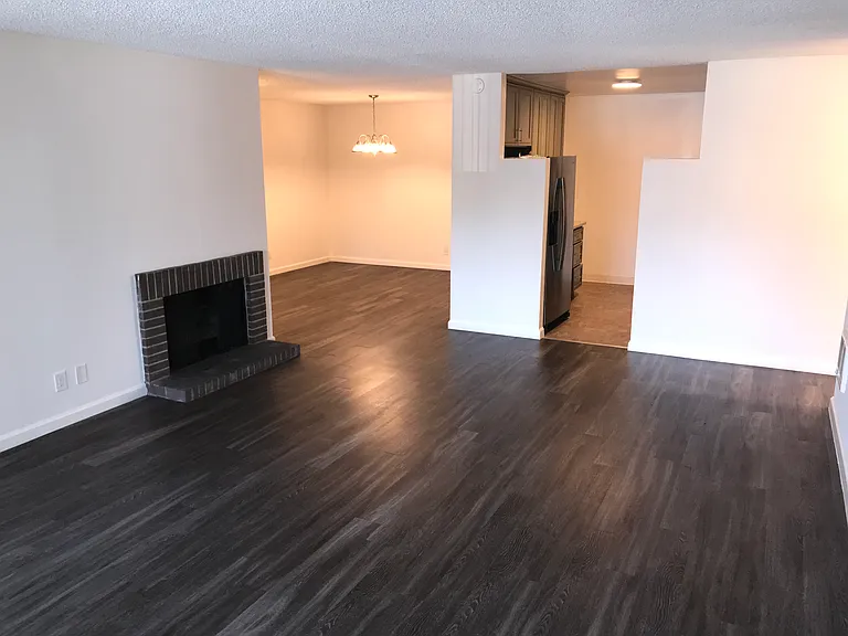 1501 Ralston Apartments — Photo 24