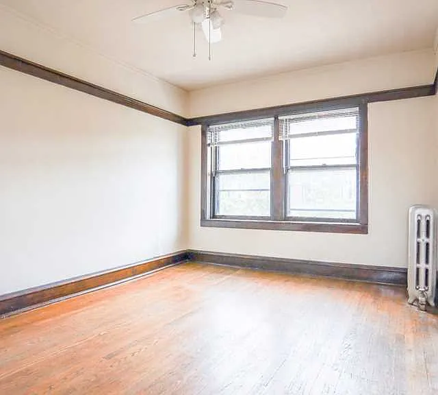 1533 W Cornelia Ave #2 — Photo 9