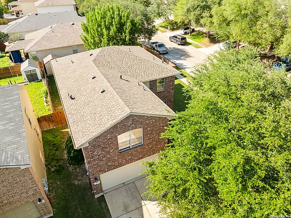 4th image of 328 PRICKLY PEAR DR