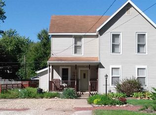 524 S 1st Ave, Canton, IL 61520