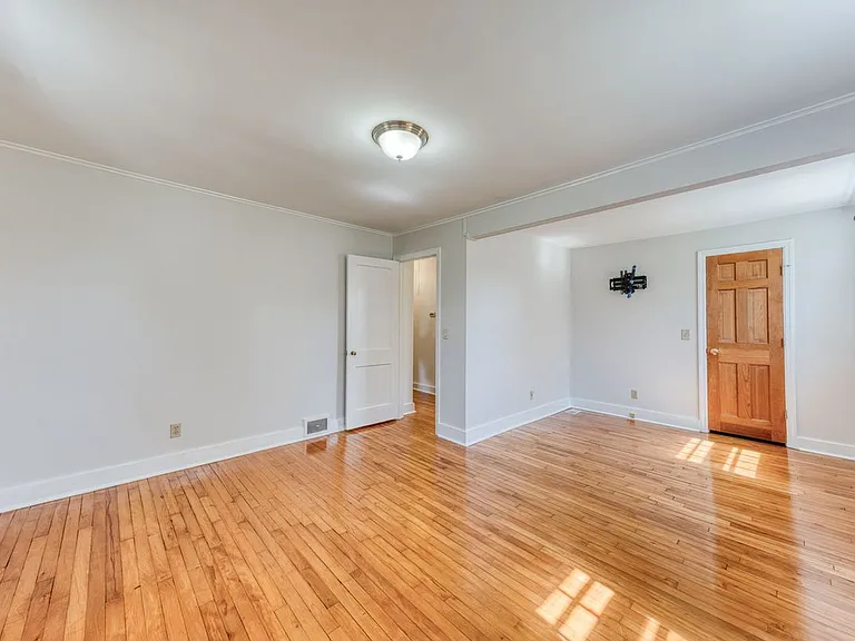 65 Tyler Lake Hts — Photo 15