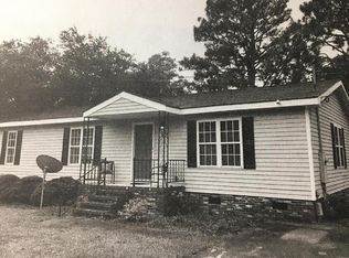 1809 Lambeth St, Lumberton, NC 28358