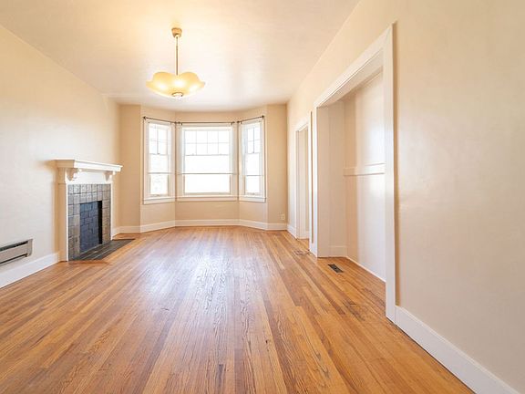 2nd image of 4154 Piedmont Ave #18498210