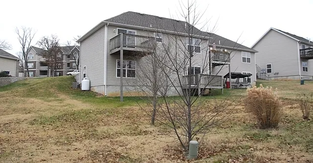 Coming Soon- 3 bedroom 2 bath Branson Patio Home with Large 2 Car Garage Newly Renovated — Photo 3
