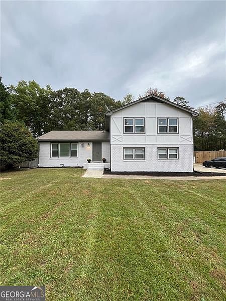 1st image of 175 King Arthur Dr