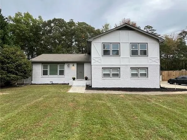 175 King Arthur Dr, Lawrenceville, GA 30046