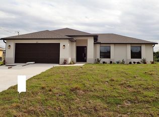3217 18th St SW, Lehigh Acres, FL 33976