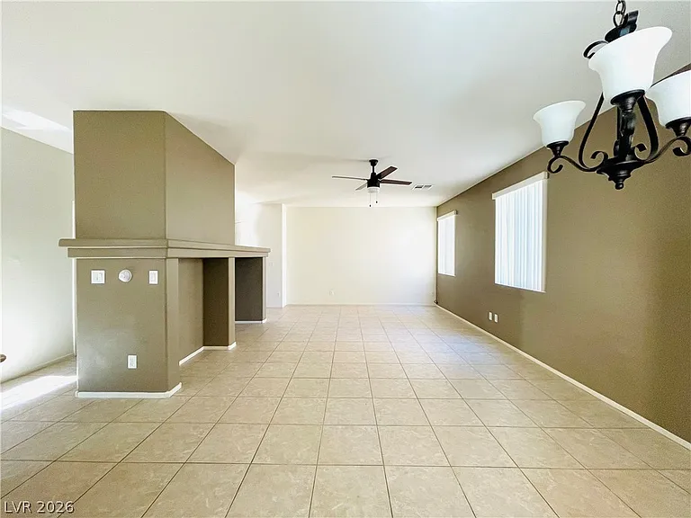 6055 Mild Wind St — Photo 5