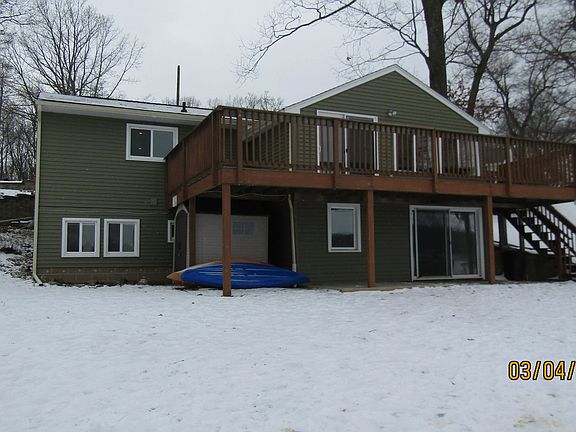 3rd image of 304 Carpenter Dr
