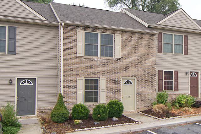 1st image of 183 Griffin Ln
