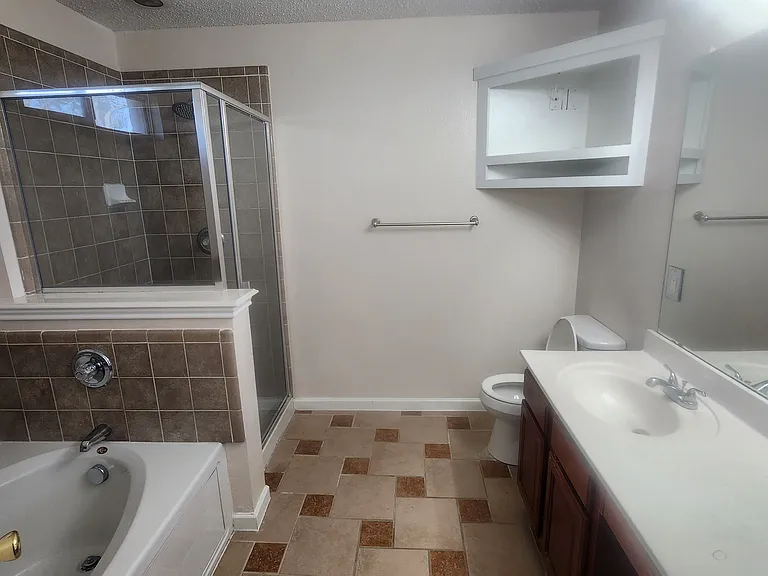 1625 Princess Ln — Photo 15