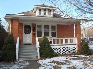 126 S Military St, Dearborn, MI 48124