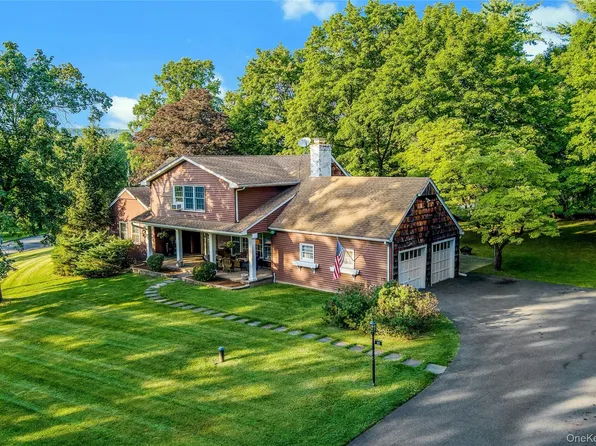 10 Linda Drive, Suffern, NY 10901