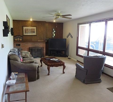 2nd image of 2312 N Highway 15