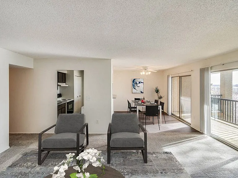 Classic Style - Superior Floor Plan