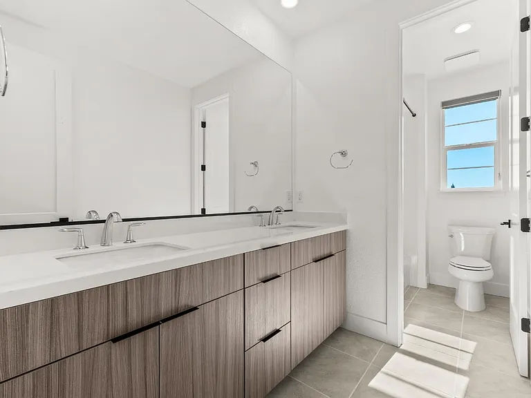 6162 Kings Peak Dr — Photo 25