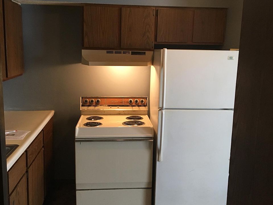 1st image of 2818 Whitener Ln #7