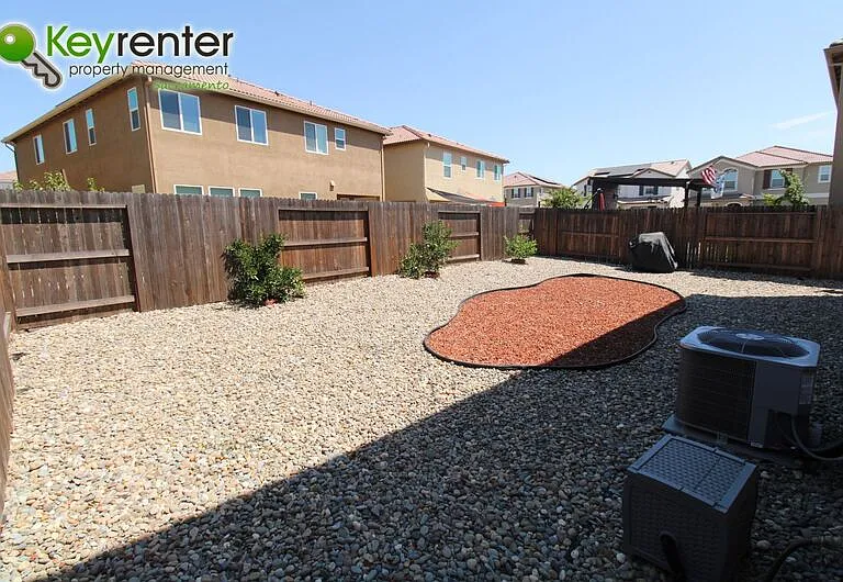 3055 Island Creek Way — Photo 31