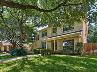8202 Fern Bluff Ave, Round Rock, TX 78681