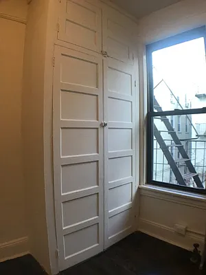 Rented by Axxess Realty Group | media 8