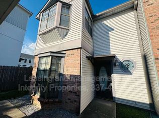 107 Steiner Rd, Lafayette, LA 70508