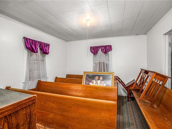 3rd image of 2201 White St