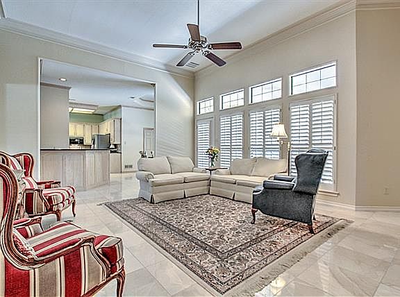 3rd image of 2214 Shari Ln