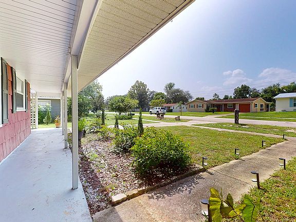 4th image of 820 Alhambra Ave