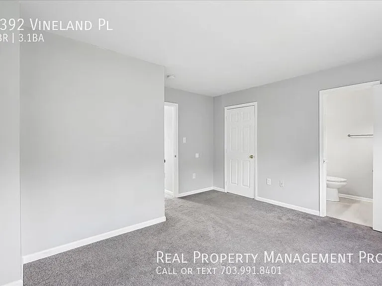 3392 Vineland Pl — Photo 9