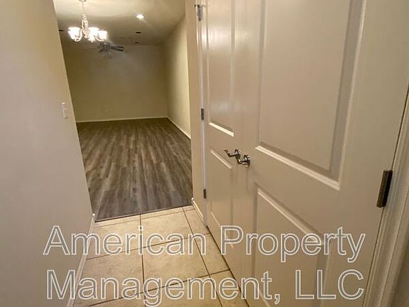 4th image of 10343 N 139th East Ave