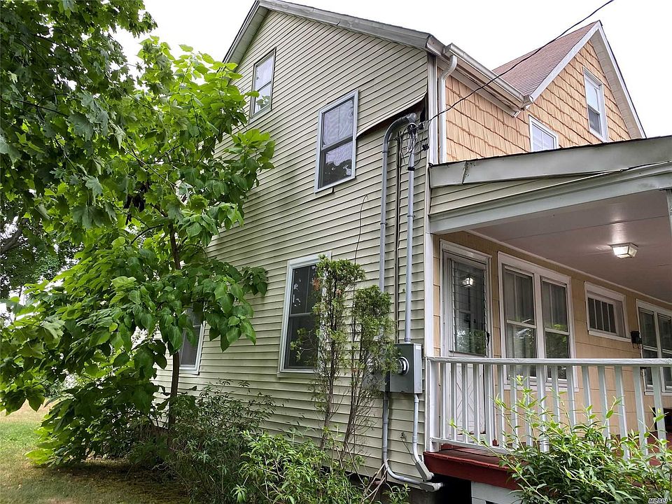 1st image of 13 Maple Ave