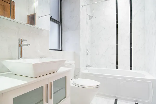 Rented by WAM Partners - William Moses Co. | media 32