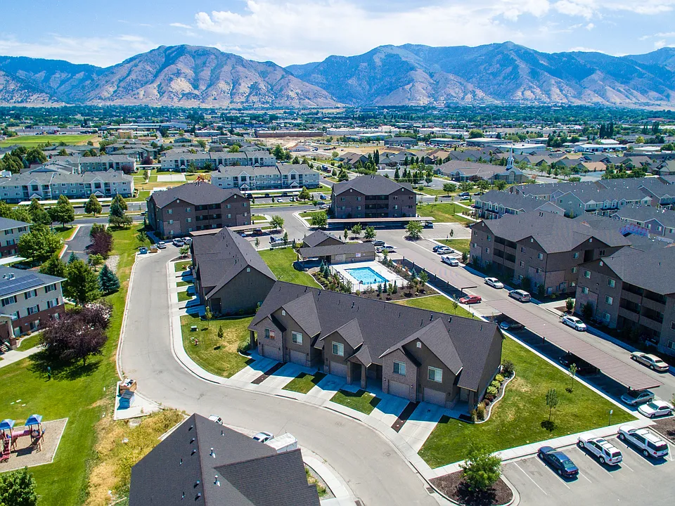 Logan Gateway Apartments