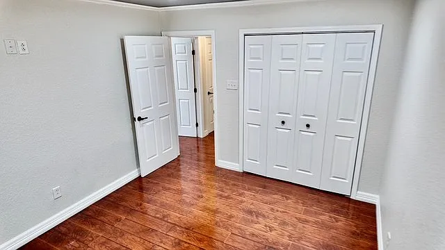 1706 Emerald Ave — Photo 9