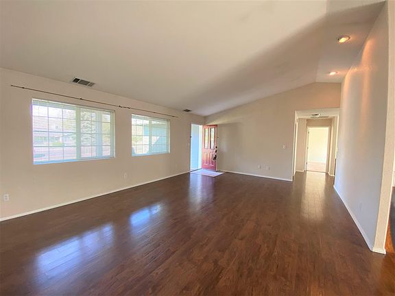 3rd image of 5811 Tony Lema Dr