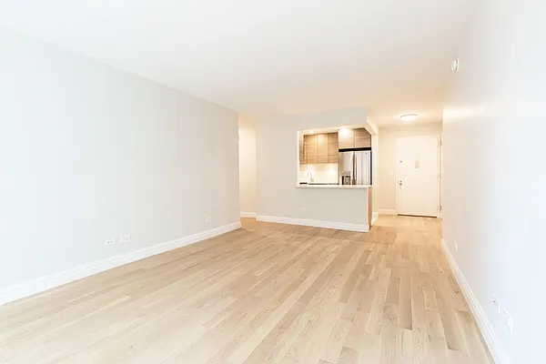 Rented by Stonehenge NYC LLC | media 1