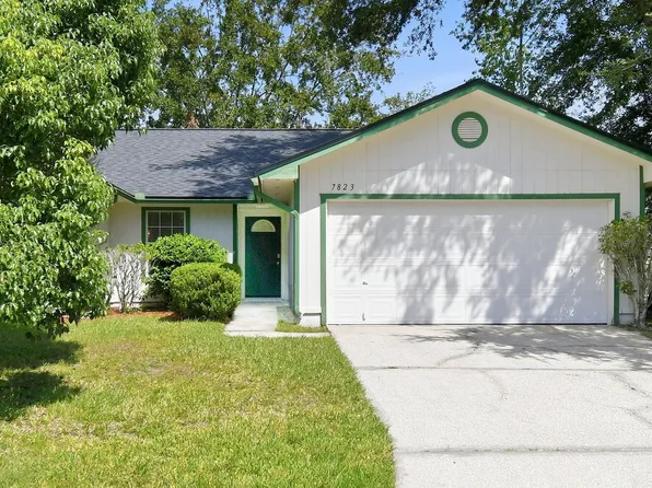 7823 Hunters Lake Cir S, Jacksonville, FL 32210
