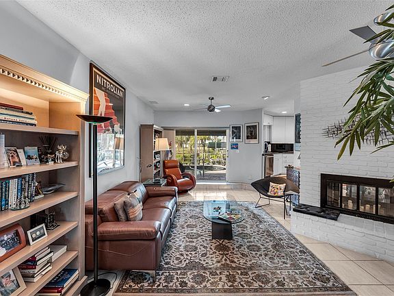 5th image of 1227 SW 25th Avenue