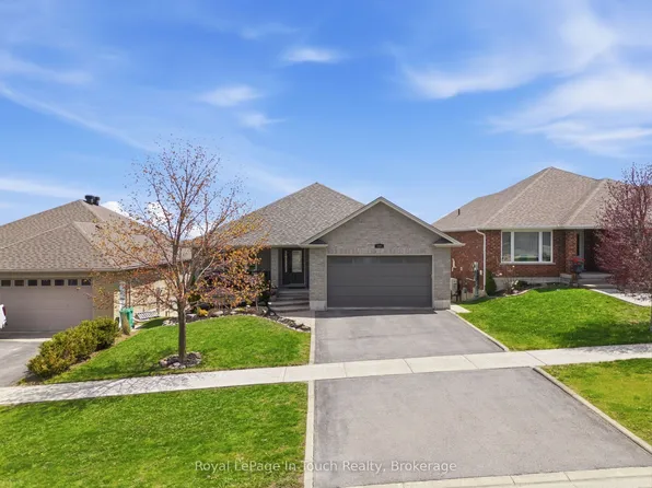 108 Milroy Dr, Peterborough, ON K9H 7T2
