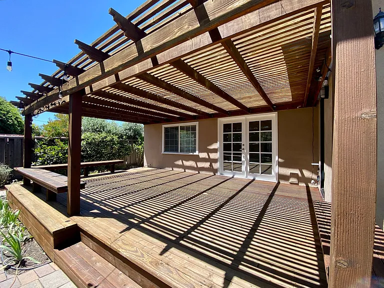 659 Robin Dr — Photo 12