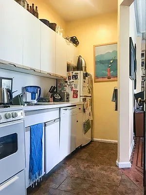 Rented by Jonathan Wachtel, LREB | media 12