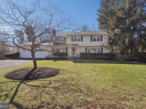 30 Norchester Dr, Princeton Jct, NJ 08550